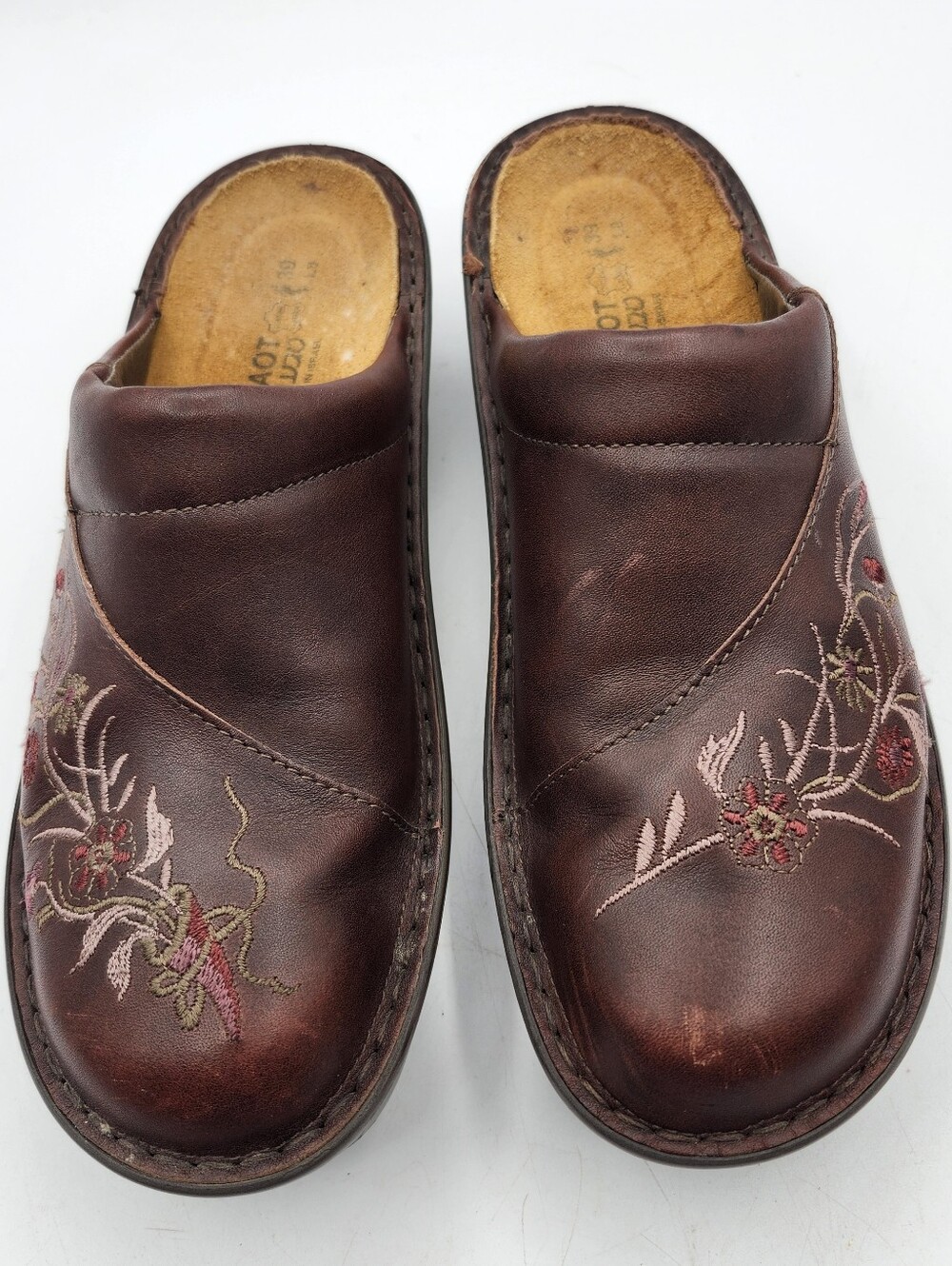 Naot Brown Leather  Slip-On Clogs with Embroidered Floral Detail